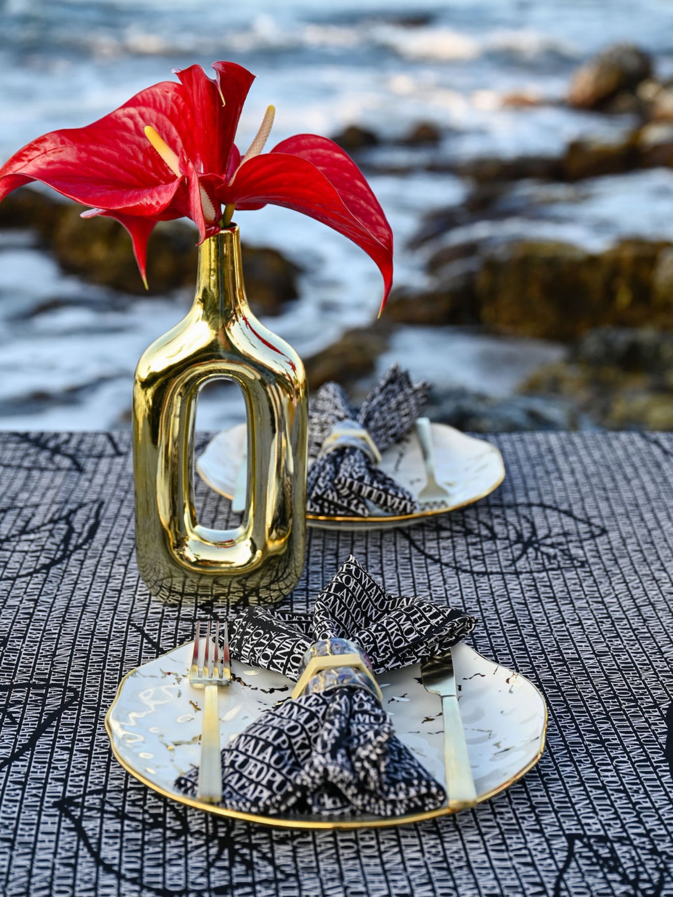 Table Settings MMʻ25