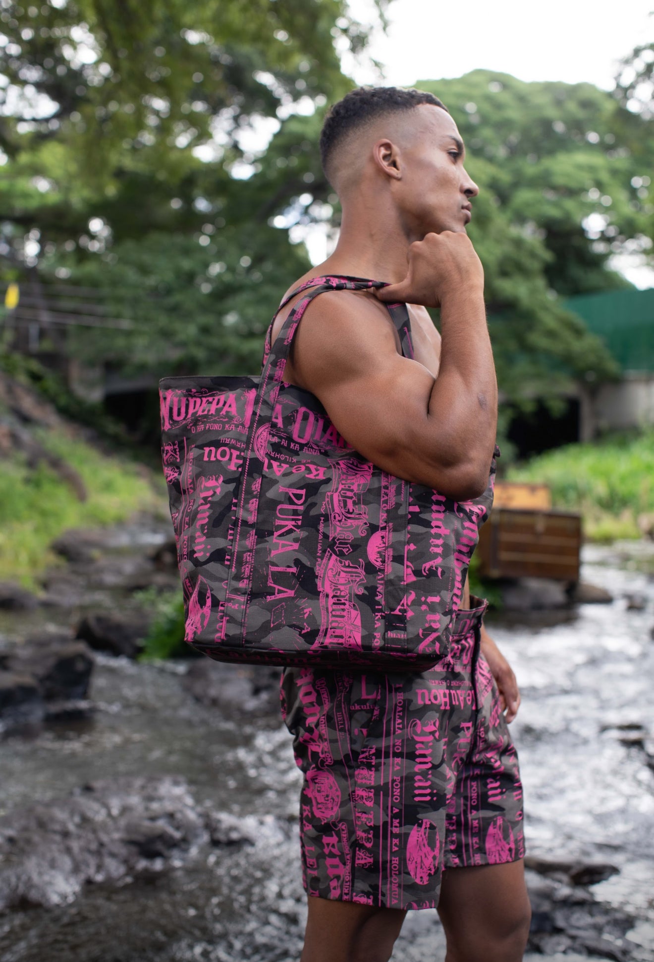 NAPOOPOO ZIPPERED TOTE (RIPSTOP ʻ25)