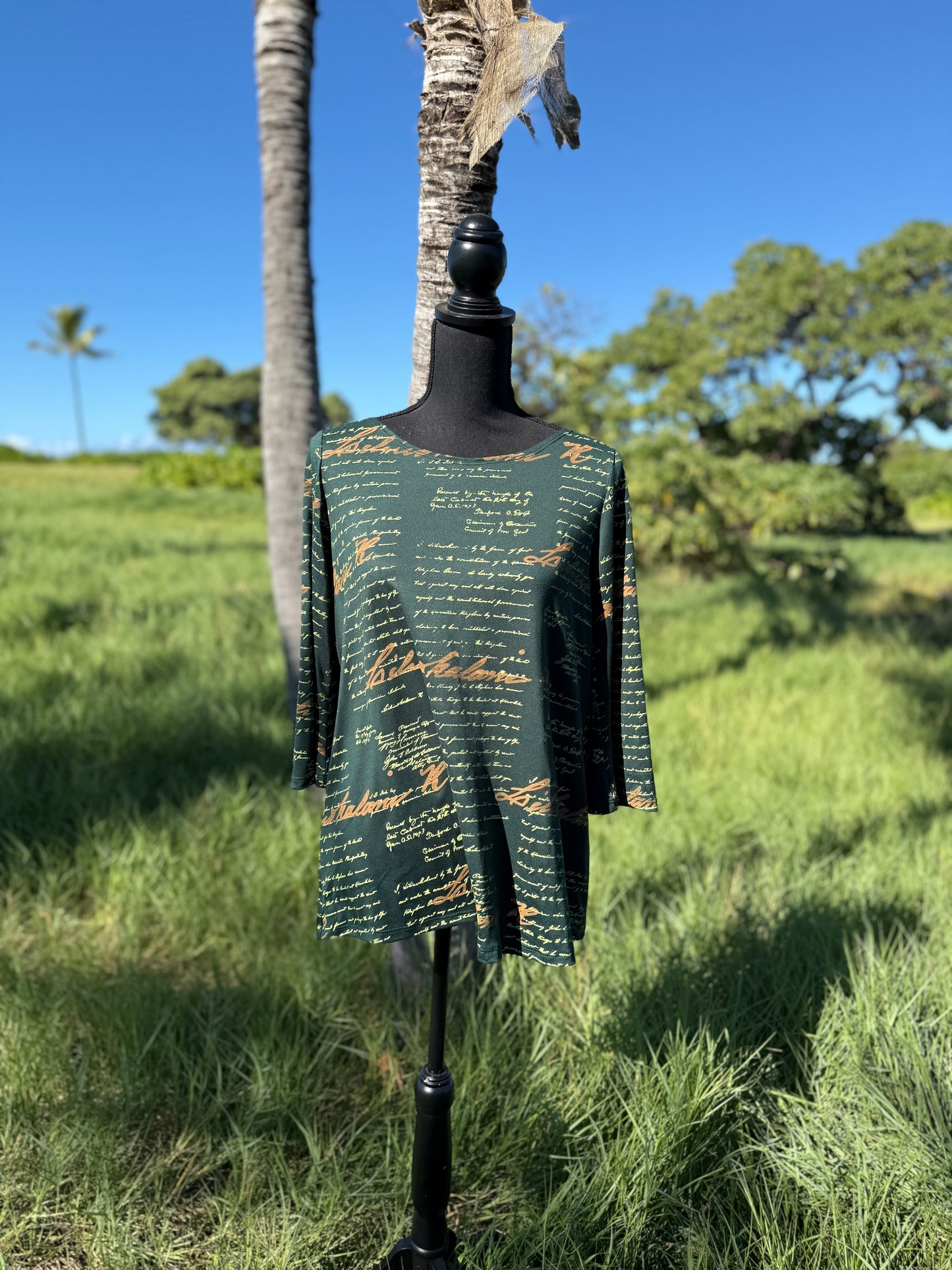 Kaʻawa 3/4 Long Sleeve Blouse (Dble Release)