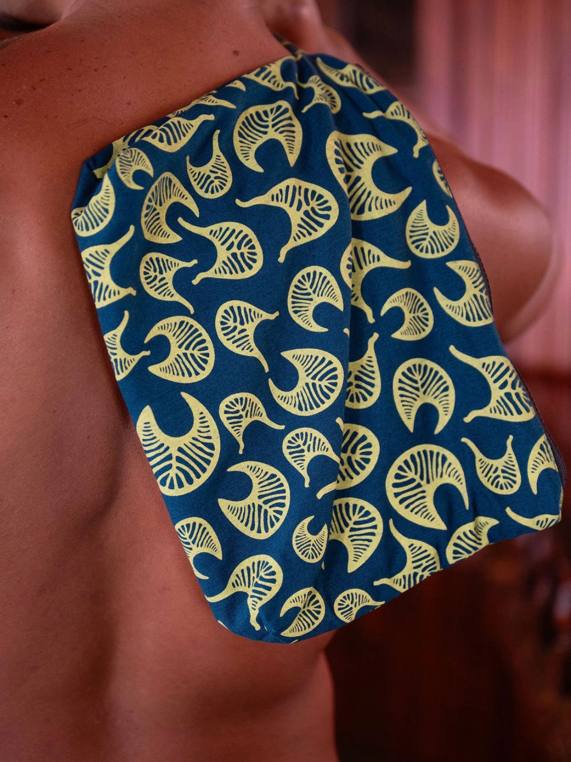 Kahaluʻu Clutches LINEN (NEWʻ26) ALLMT