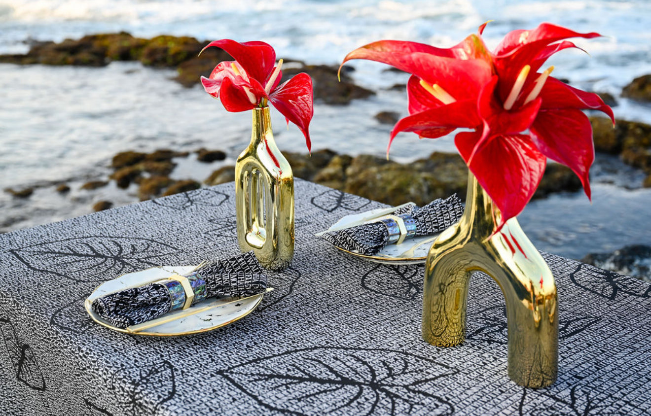 Table Settings MMʻ25