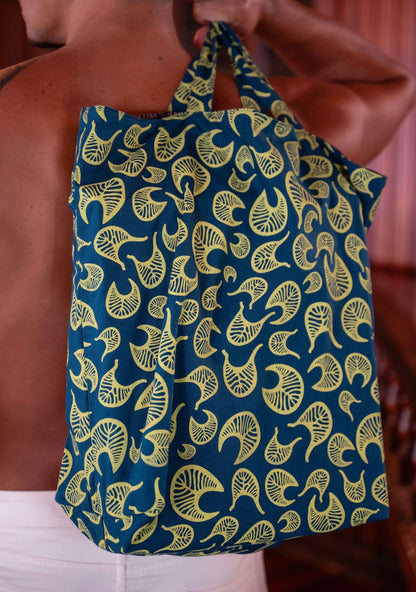 NIUMALU 20" TOTE BAG (NEWʻ26) ALLMT