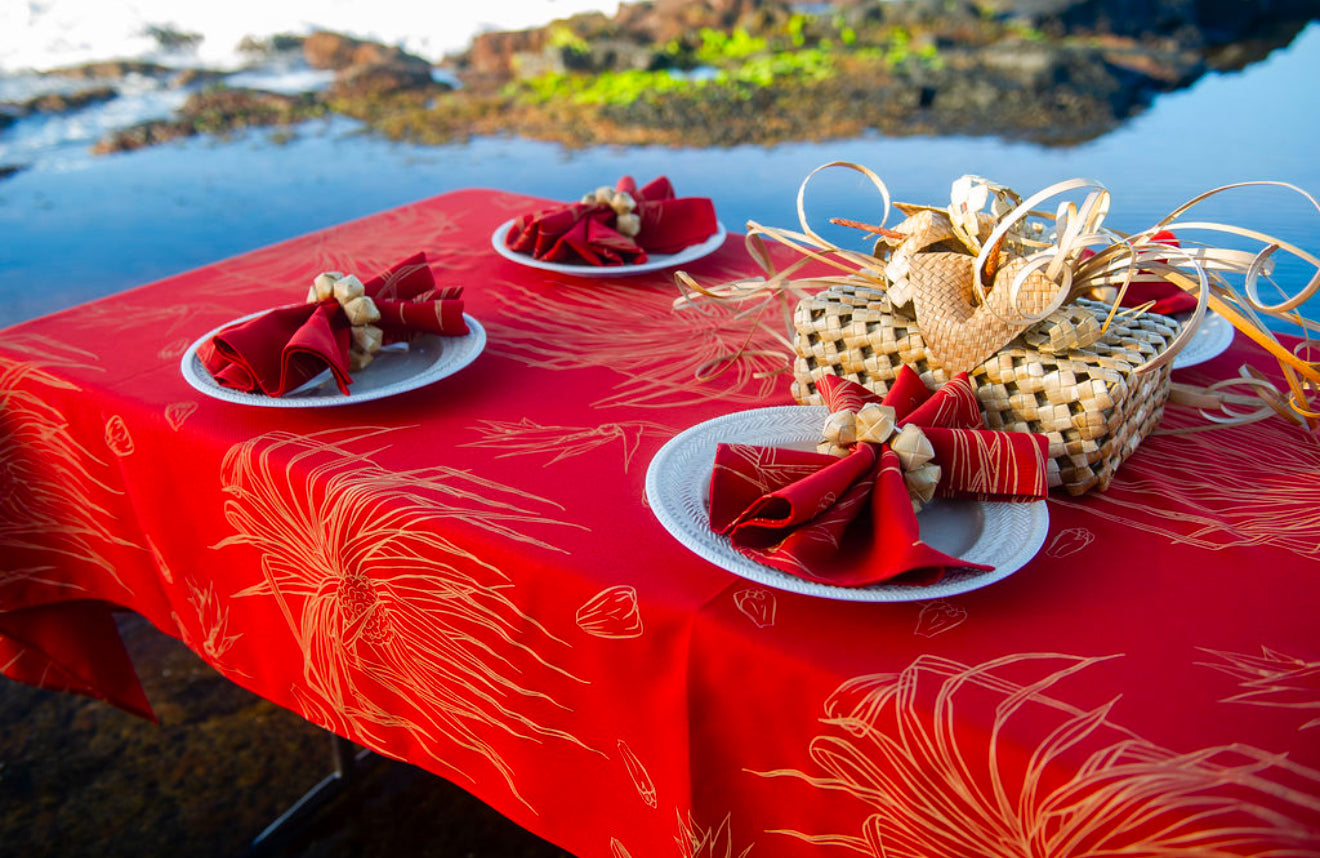 Table Cloth w/6 Napkins (FALL ‘24)