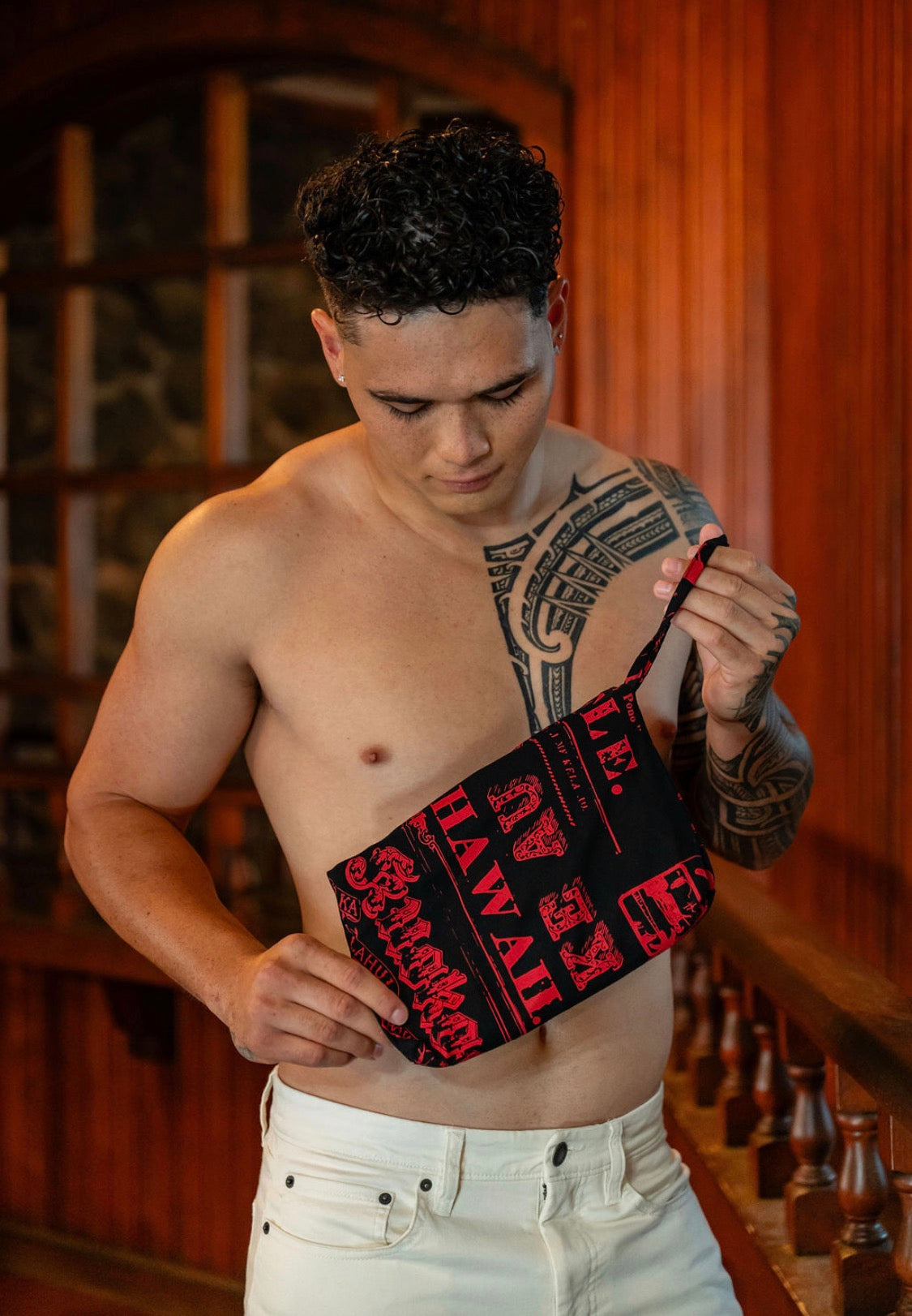 Kahaluʻu Clutches LINEN (NEWʻ26) RNB